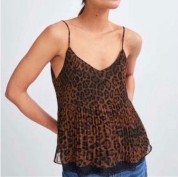 Zara pleaded spaghetti strap top - Picture 3 of 16